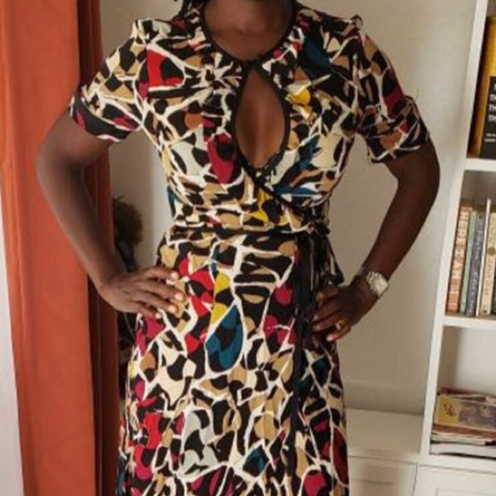 Diane von Furstenberg wrap silk dress, size 4.